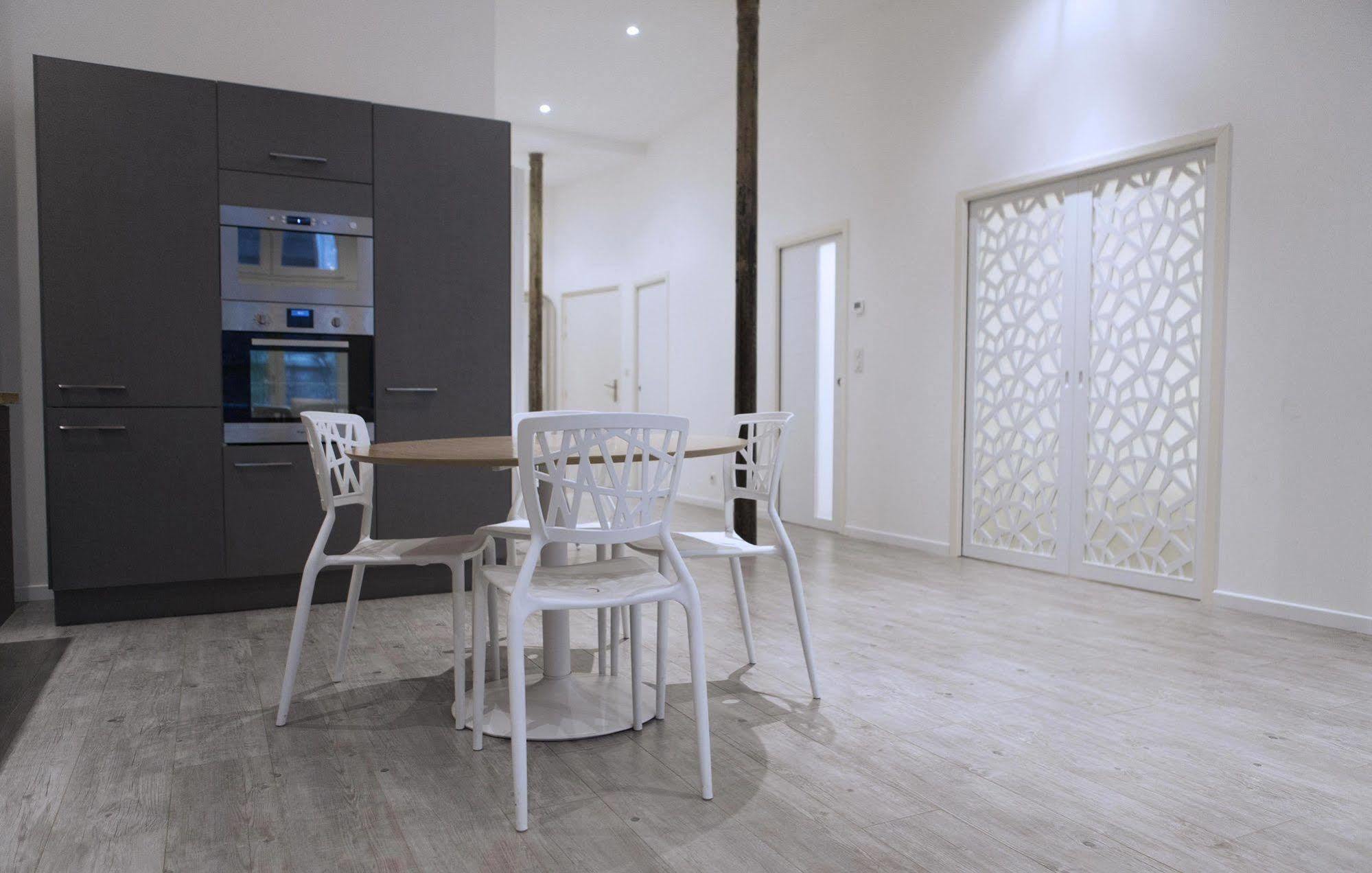 Ausone Beautiful Loft Apartment In Historical Center + Terrace And Parking Бордо Екстер'єр фото
